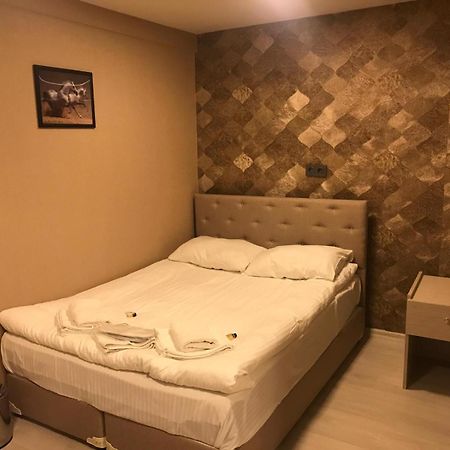 Grand Ahi Hotel Istanbul Bagian luar foto