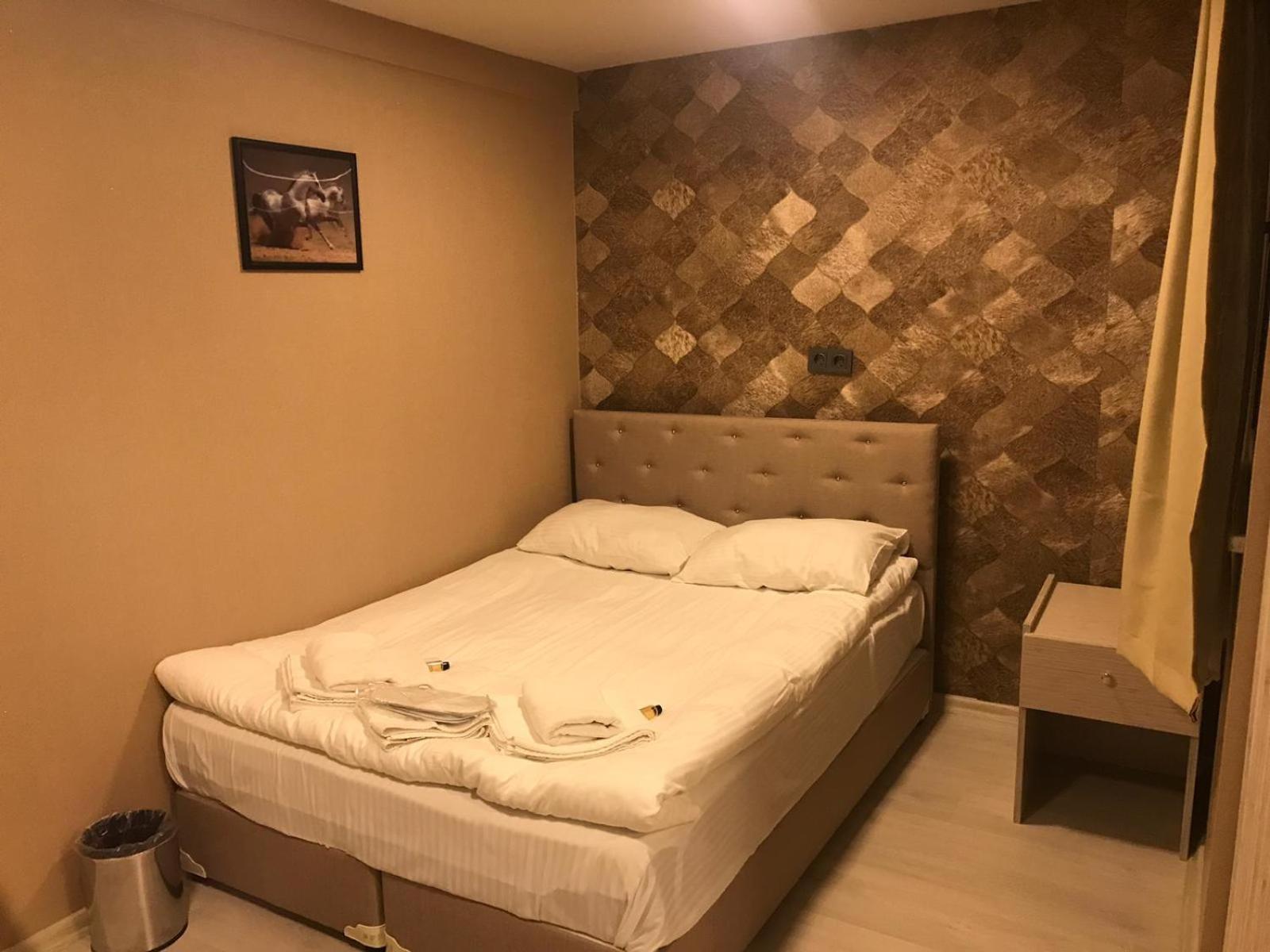 Grand Ahi Hotel Istanbul Bagian luar foto