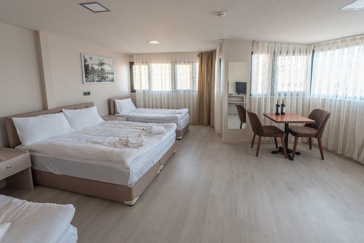 Grand Ahi Hotel Istanbul Bagian luar foto