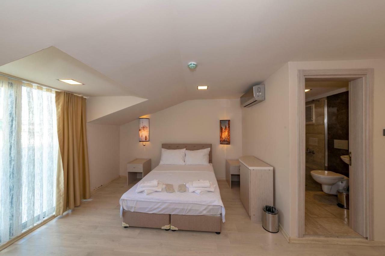 Grand Ahi Hotel Istanbul Bagian luar foto