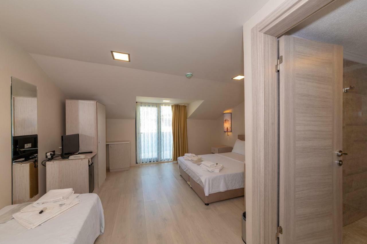 Grand Ahi Hotel Istanbul Bagian luar foto